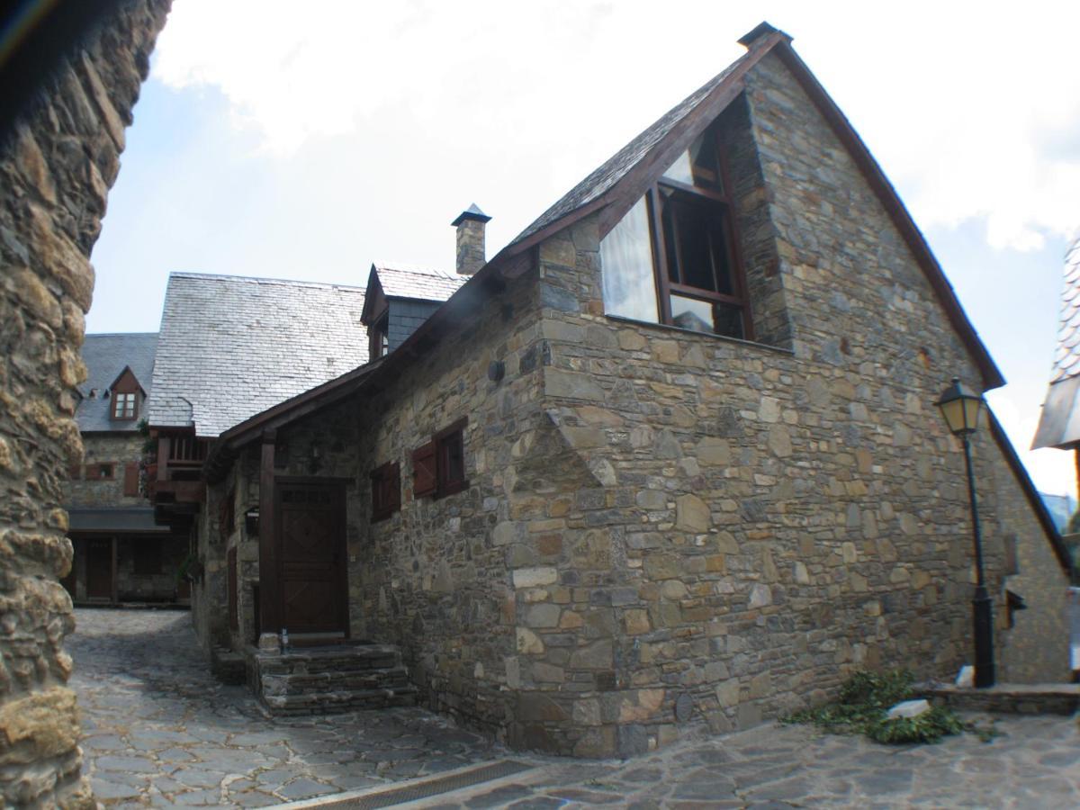 Casa De Piedra Con Encanto En El Bonito Pueblo De Bagergue מראה חיצוני תמונה