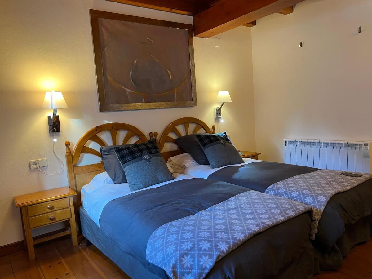 Casa De Piedra Con Encanto En El Bonito Pueblo De Bagergue מראה חיצוני תמונה