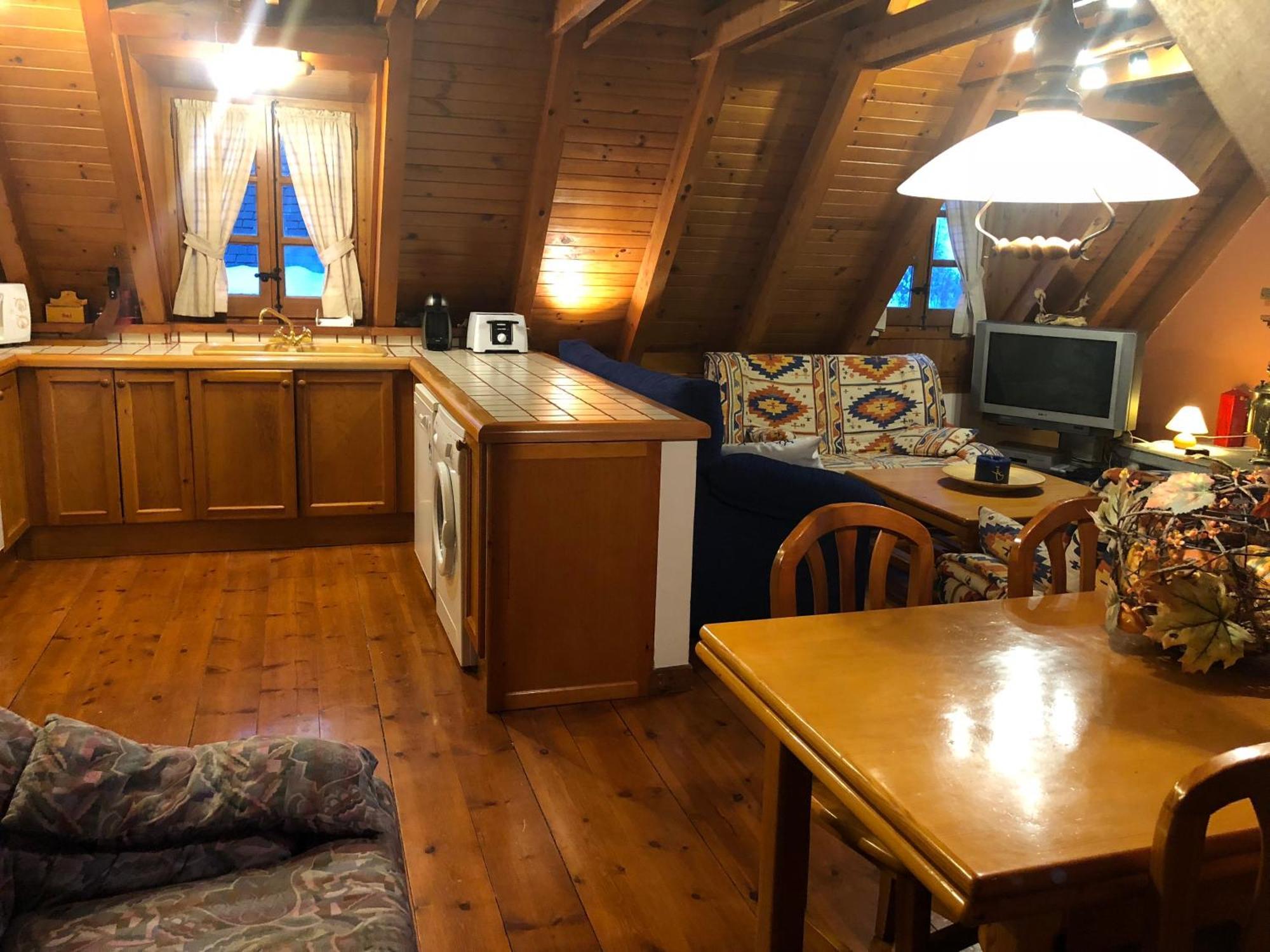 Casa De Piedra Con Encanto En El Bonito Pueblo De Bagergue מראה חיצוני תמונה