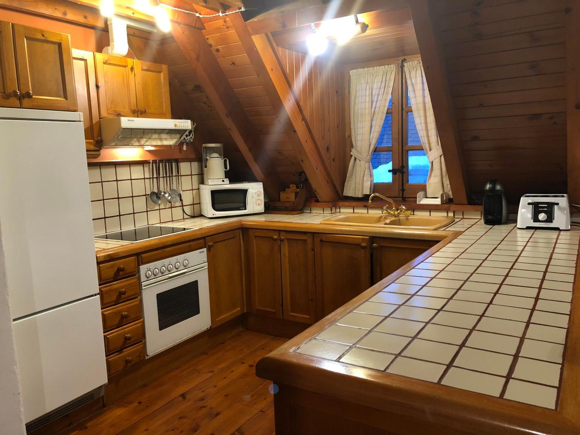 Casa De Piedra Con Encanto En El Bonito Pueblo De Bagergue מראה חיצוני תמונה