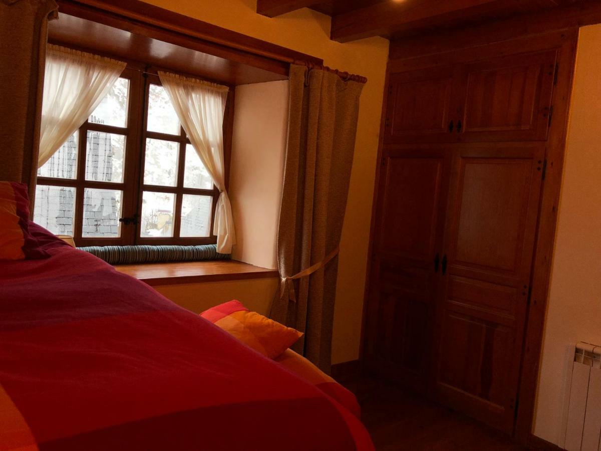 Casa De Piedra Con Encanto En El Bonito Pueblo De Bagergue מראה חיצוני תמונה